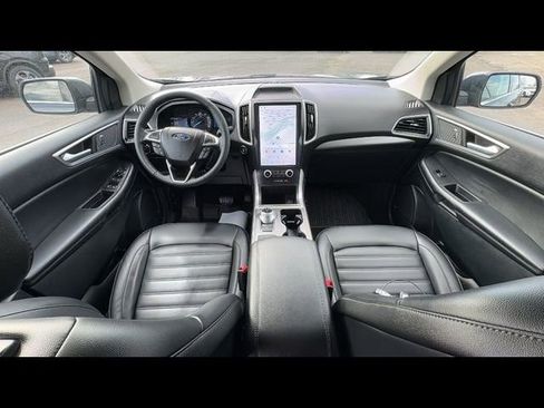 Certified 2023 Ford Edge SEL w/ Convenience Package AWD/4WD image 12