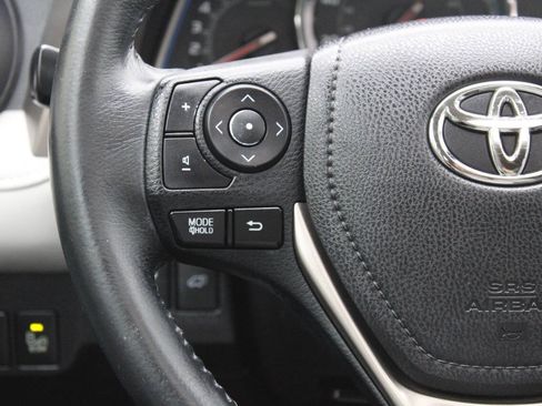 Used 2015 Toyota RAV4 Limited w/ Technology Package AWD/4WD image 38