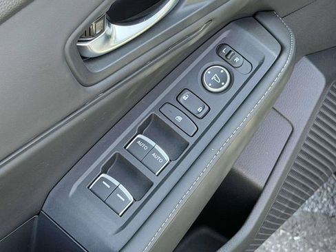 Certified 2025 Honda Accord Sport image 7