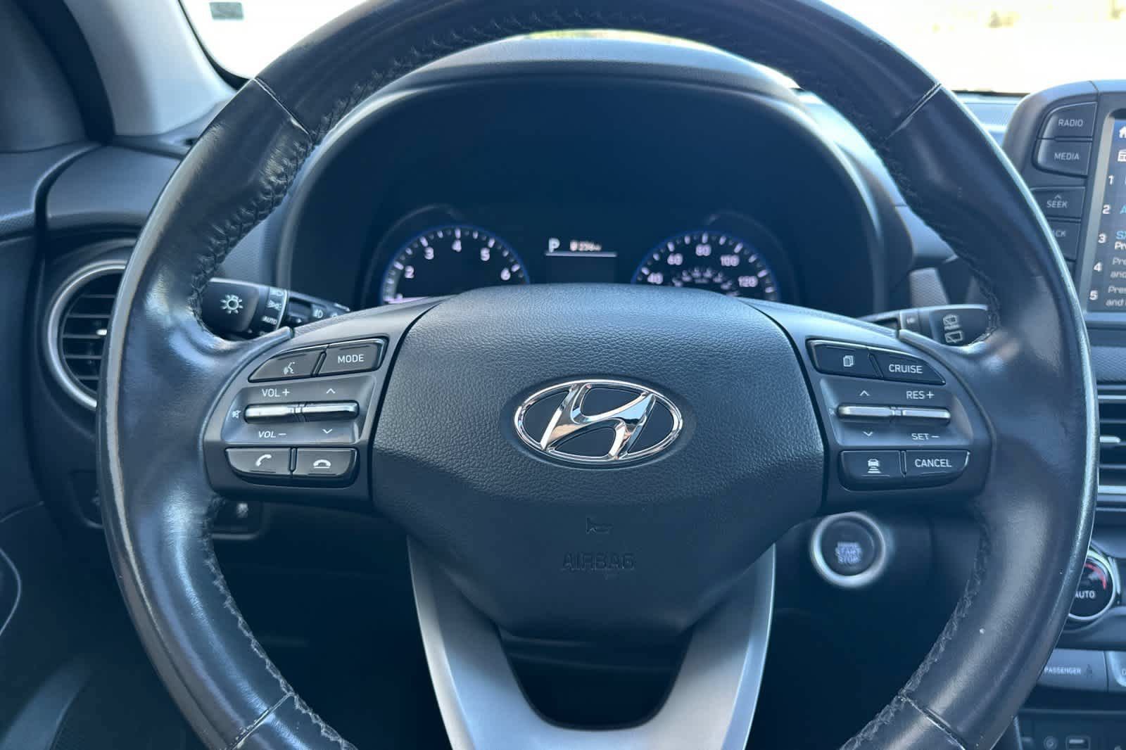 Used 2020 Hyundai Kona Ultimate AWD/4WD image 25