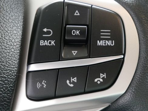 Certified 2023 Ford Explorer XLT w/ Equipment Group 202A AWD/4WD image 18