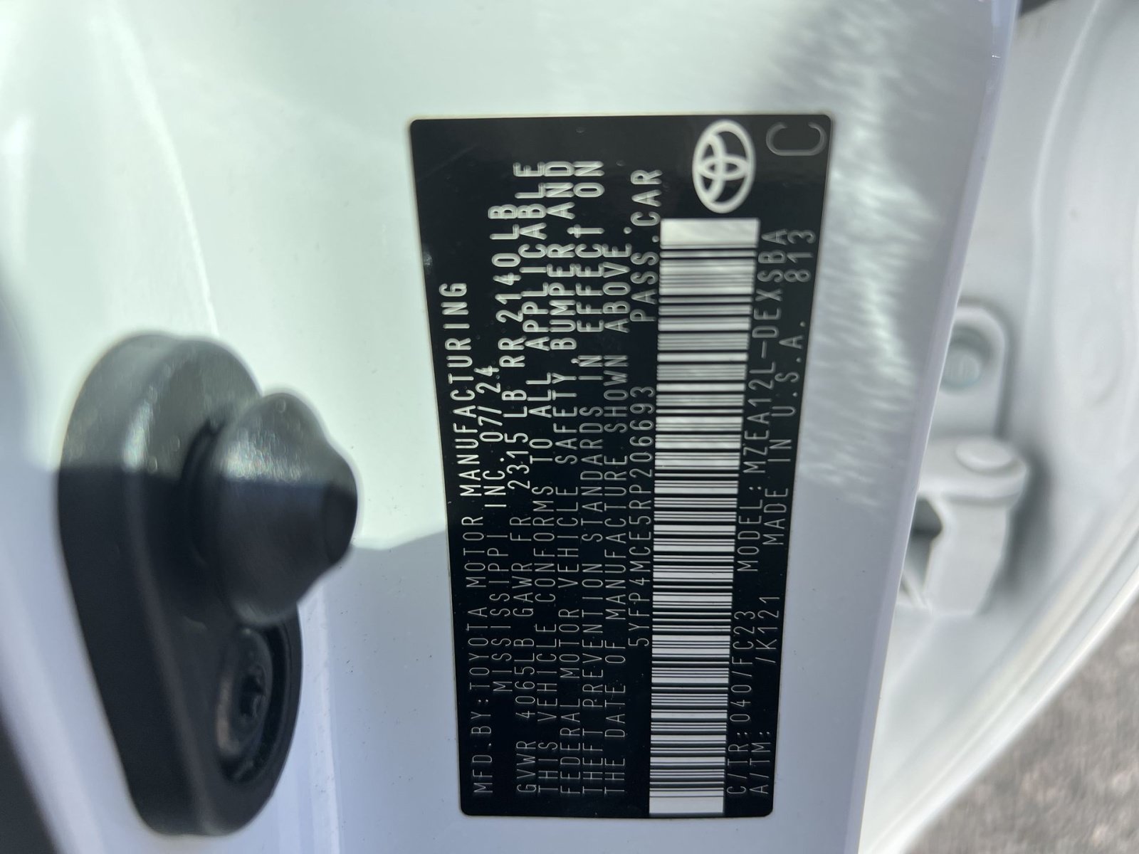 Used 2024 Toyota Corolla SE w/ SE Premium Package FWD image 26