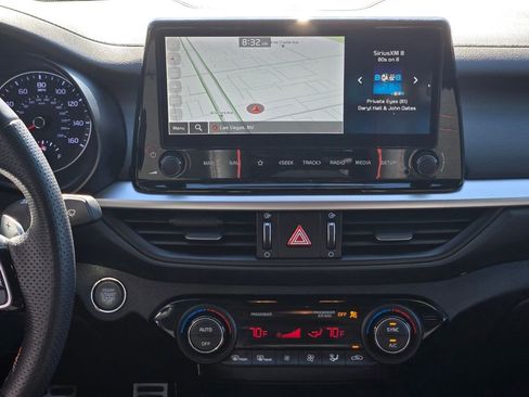 Used 2022 Kia Forte GT w/ GT Technology Package image 16