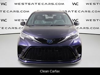 Used 2022 Toyota Sienna XSE video 2
