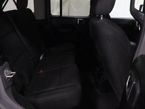 Used 2021 Jeep Wrangler Unlimited Sport AWD/4WD image 25