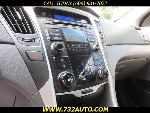 Used 2011 Hyundai Sonata GLS w/ Popular Equipment Pkg 2 FWD image 11