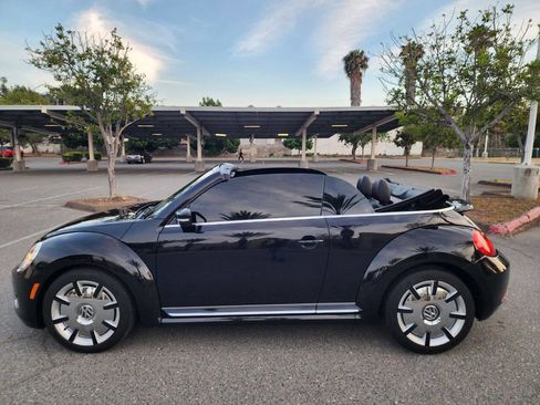 Used 2013 Volkswagen Beetle 2.5 FWD image 8