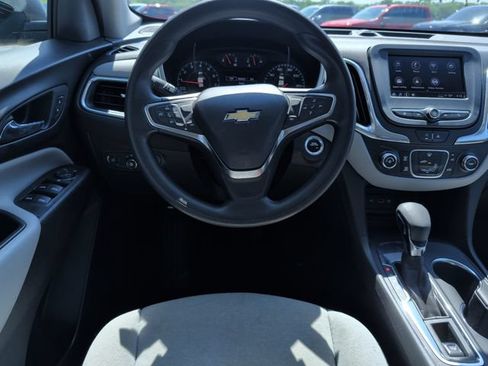 Used 2024 Chevrolet Equinox LS w/ Driver Confidence II Package FWD image 2