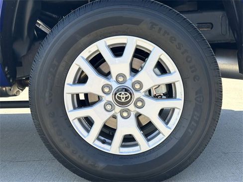 Certified 2025 Toyota Tacoma SR5 image 9