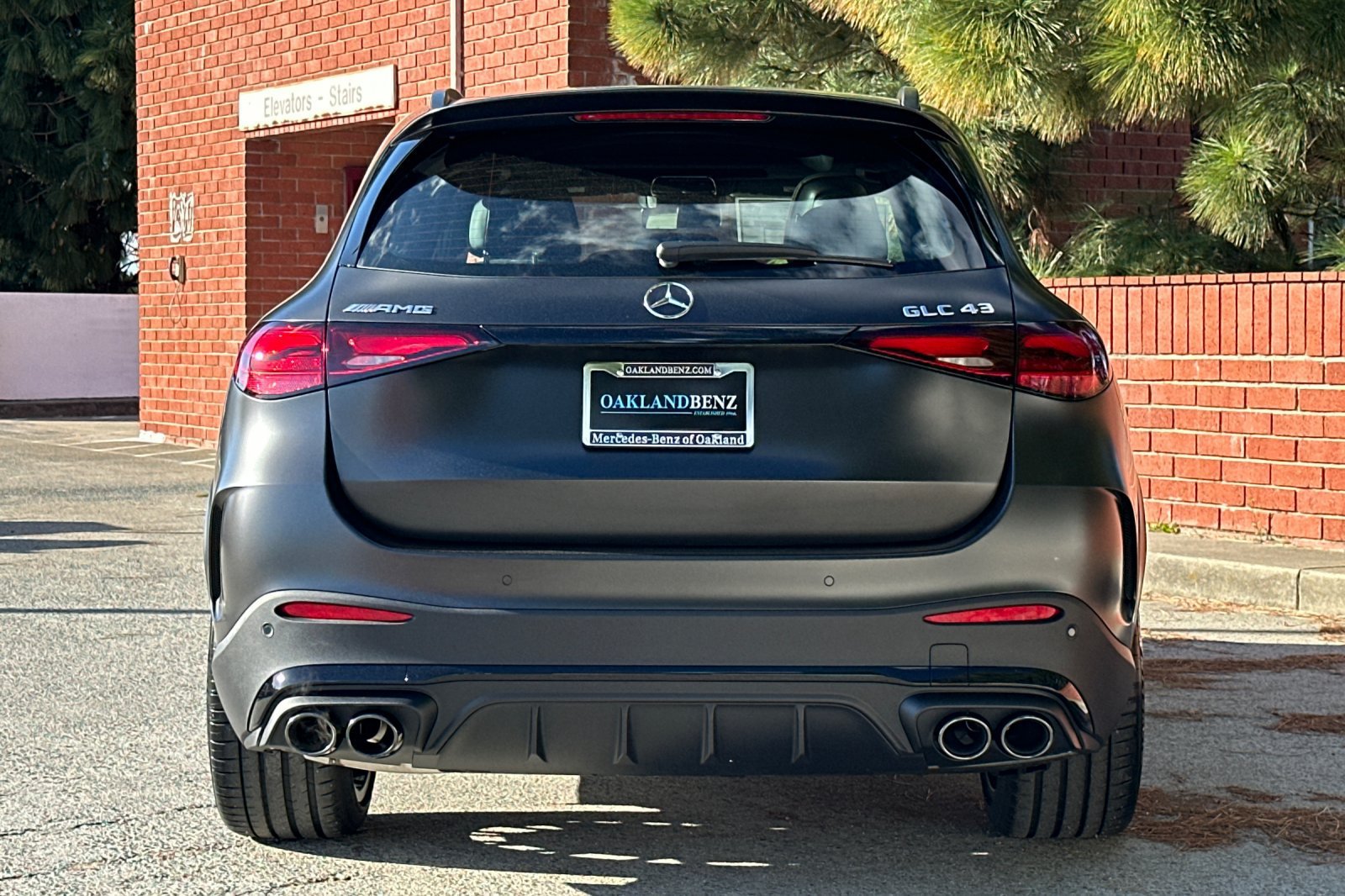 New 2026 Mercedes-Benz GLC 43 AMG 4MATIC image 5