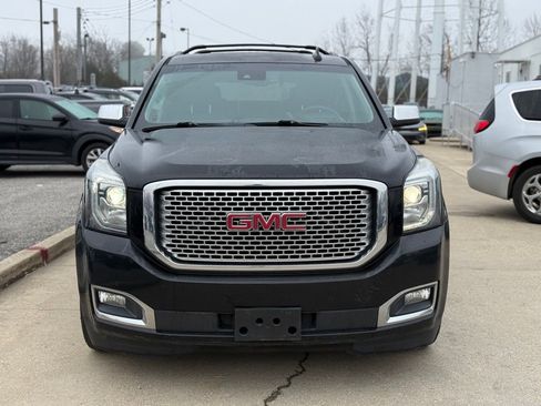 Used 2016 GMC Yukon Denali w/ Open Road Package image 3