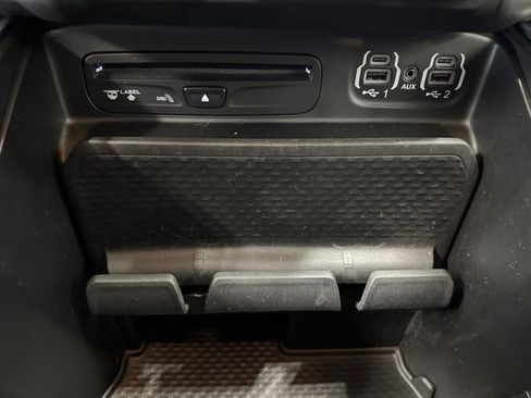 Used 2019 RAM 1500 Big Horn image 16