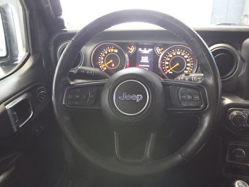 Used 2022 Jeep Wrangler Unlimited Sport AWD/4WD image 20