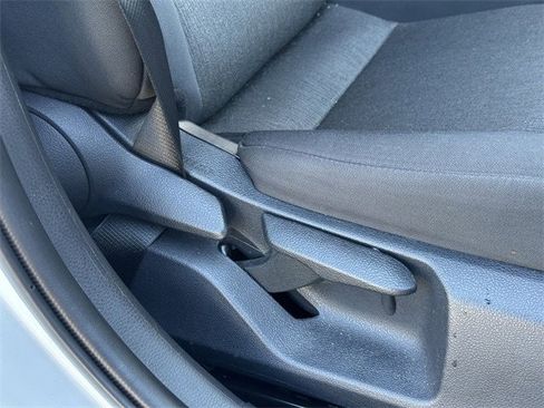 Used 2023 Toyota Camry LE image 28