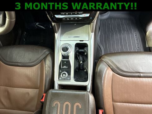 Used 2022 Ford Explorer King Ranch w/ Premium Technology Package image 34