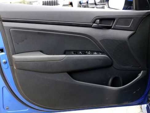 Used 2018 Hyundai Elantra Sport image 21