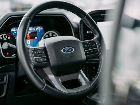 Used 2022 Ford F150 XLT w/ Equipment Group 302A High image 17