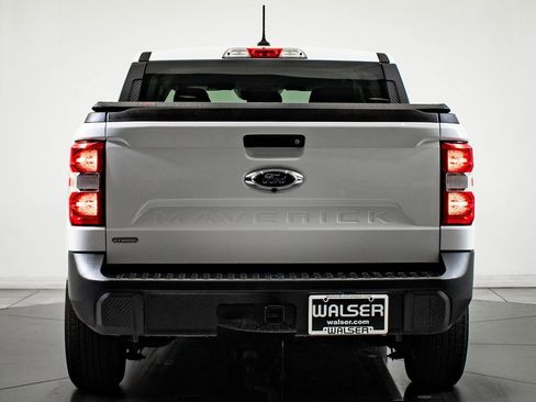 Used 2024 Ford Maverick XL image 7