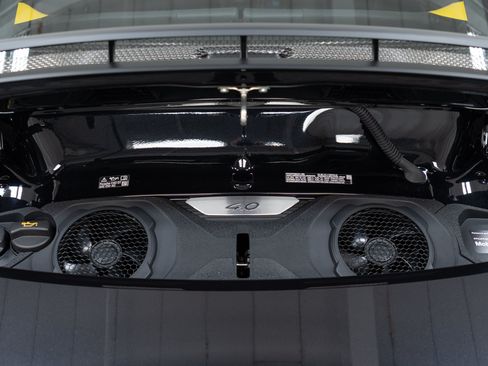 Used 2026 Porsche 911 GT3 RWD image 15
