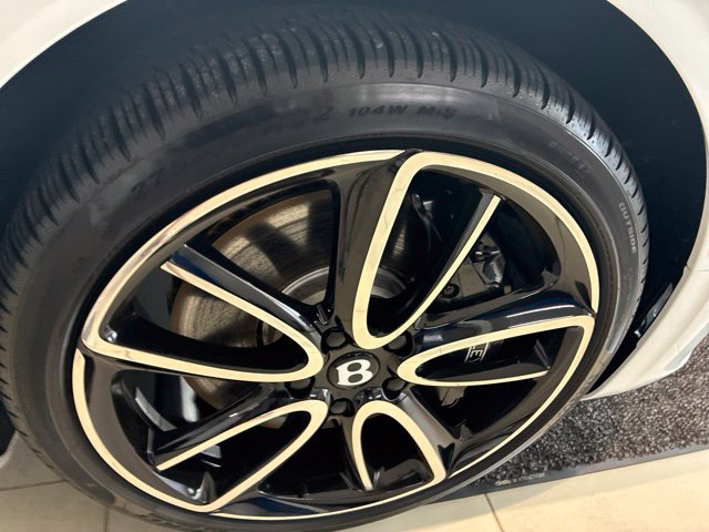 Used 2021 Bentley Continental GT Mulliner AWD/4WD image 18