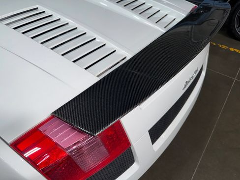 Used 2008 Lamborghini Gallardo Spyder AWD/4WD image 8