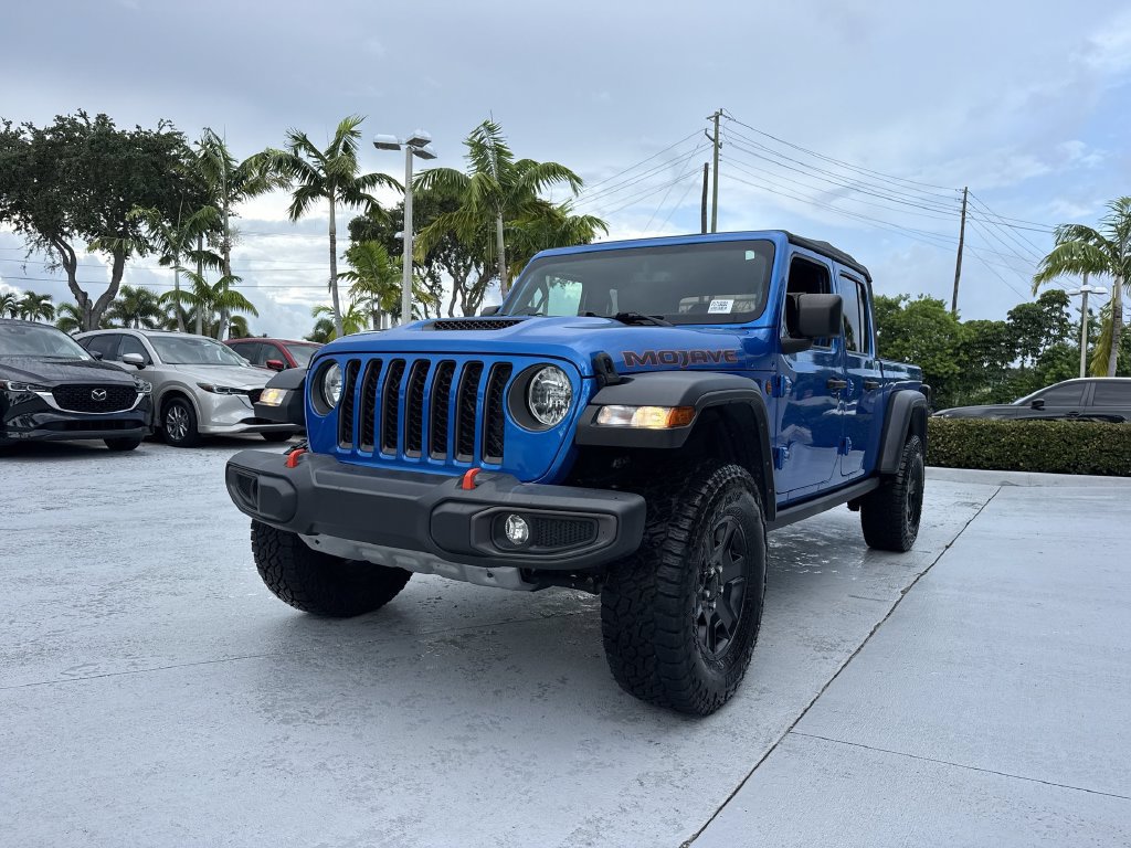 Used 2023 Jeep Gladiator Mojave AWD/4WD image 31