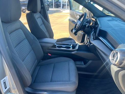 Used 2025 Chevrolet Equinox LT image 14