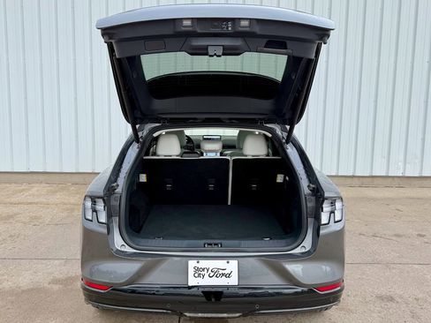 Certified 2023 Ford Mustang Mach-E Premium image 15