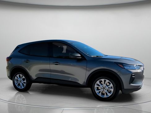 New 2026 Ford Escape Active image 37