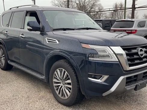Used 2023 Nissan Armada SL image 10
