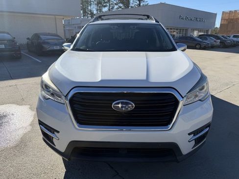 Used 2019 Subaru Ascent Touring w/ Popular Package #2 image 3