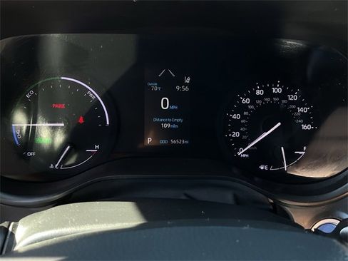 Used 2022 Toyota Sienna LE image 23