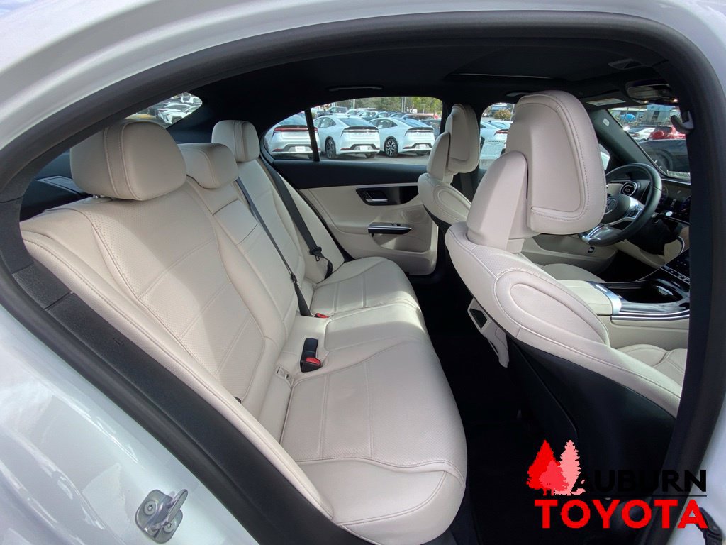 Used 2024 Mercedes-Benz C 300 Sedan image 14