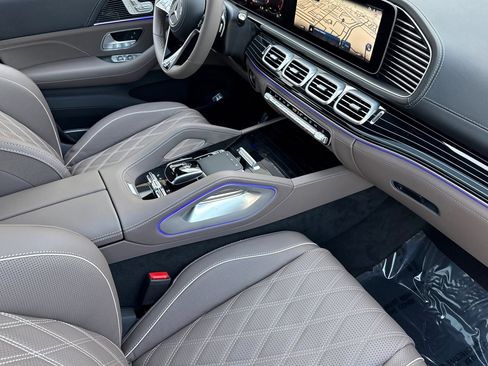 New 2026 Mercedes-Benz Maybach GLS 600 Maybach 600 image 27