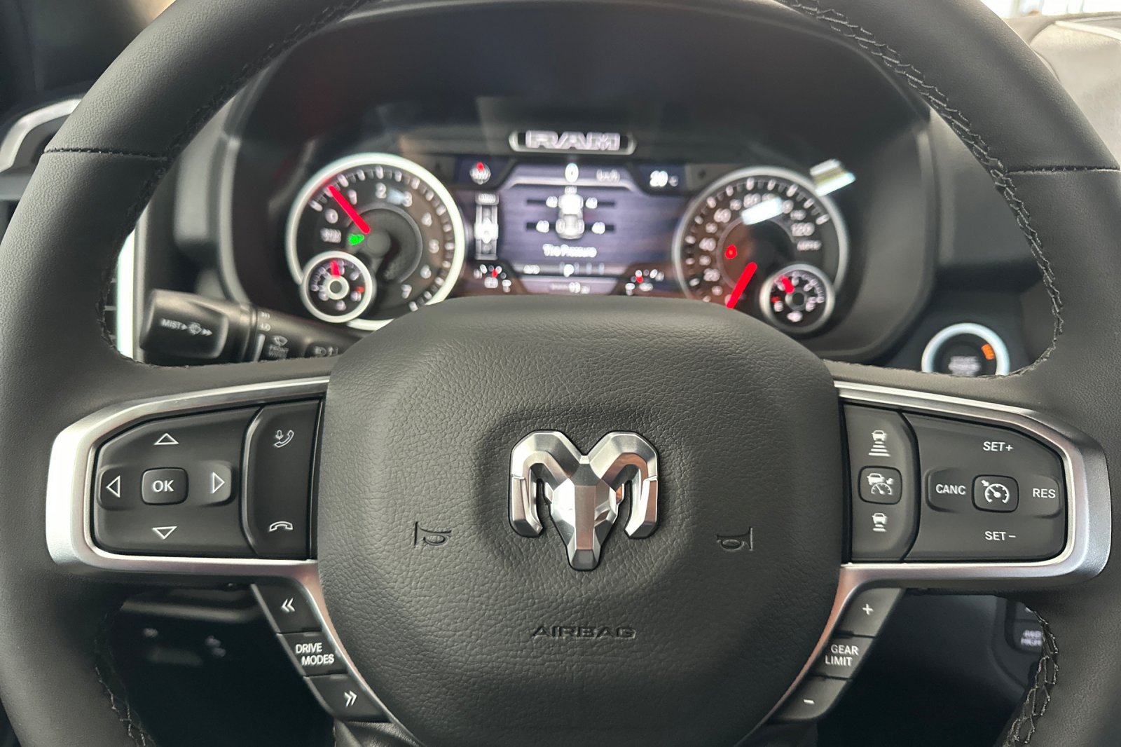 New 2026 RAM 1500 Big Horn AWD/4WD image 22