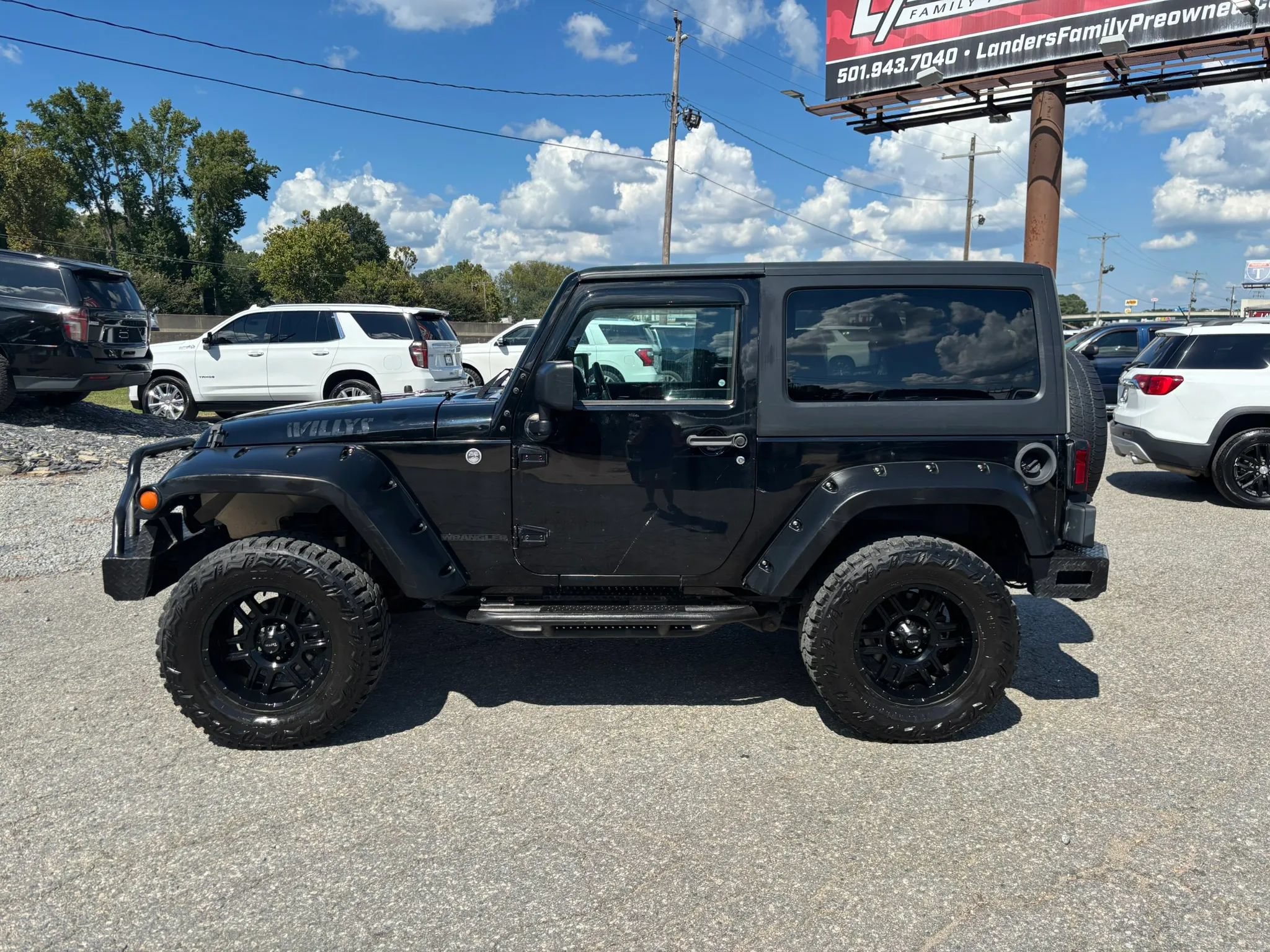 Used 2015 Jeep Wrangler Sport AWD/4WD image 2