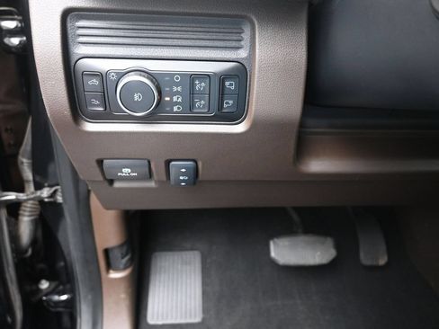 Used 2025 Ford F250 King Ranch AWD/4WD image 16