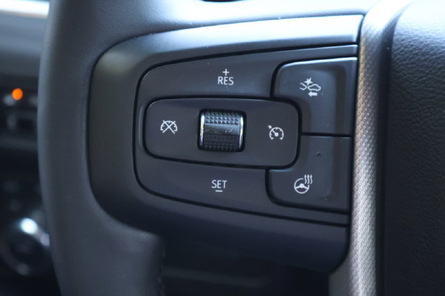 Used 2023 GMC Yukon Denali AWD/4WD image 8