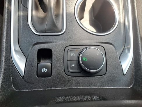 Used 2023 Chevrolet Traverse LT w/ LPO, Floor Liner Package AWD/4WD image 24
