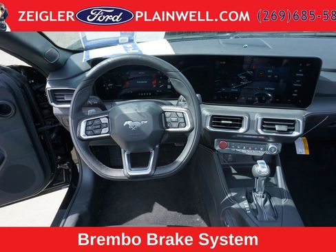 Used 2025 Ford Mustang GT Premium w/ GT Performance Package RWD image 13