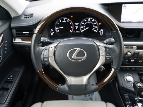 Used 2013 Lexus ES 350 image 20