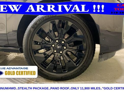 Used 2025 Ford Expedition Platinum w/ Stealth Appearance Package image 9