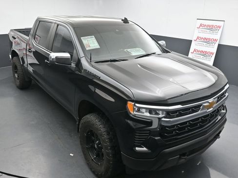 Used 2022 Chevrolet Silverado 1500 LT image 10