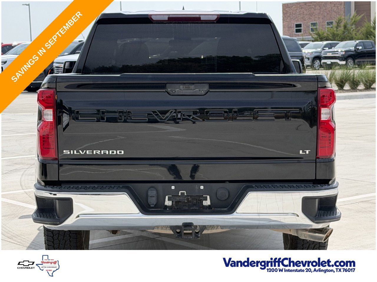 Used 2022 Chevrolet Silverado 1500 LT AWD/4WD image 5