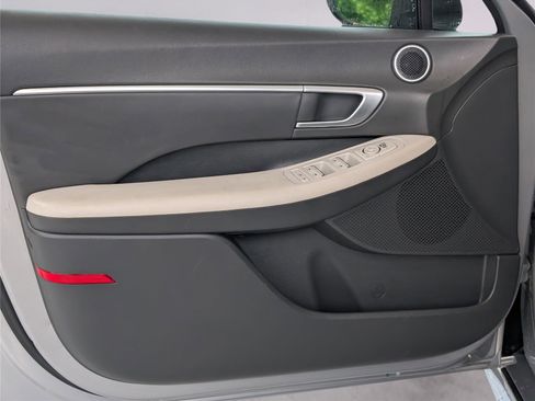 Used 2023 Hyundai Sonata SEL FWD image 40