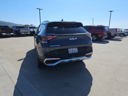Used 2024 Kia Sportage EX w/ EX Premium Package AWD/4WD image 7