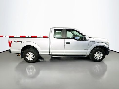 Used 2015 Ford F150 XL w/ Equipment Group 101A Mid AWD/4WD image 8