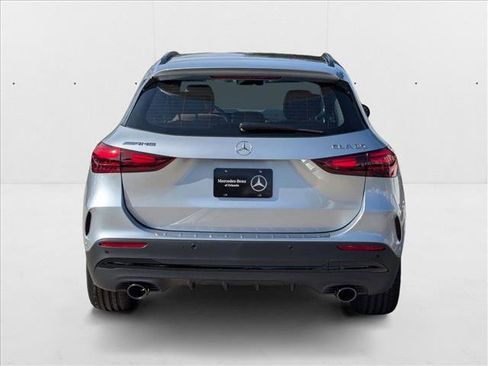 New 2026 Mercedes-Benz GLA 35 AMG 4MATIC image 8