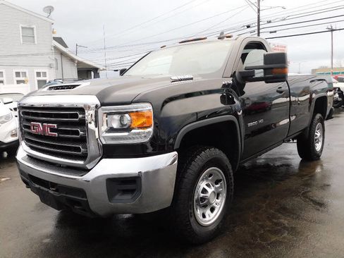 Used 2017 GMC Sierra 3500 4x4 Regular Cab image 2