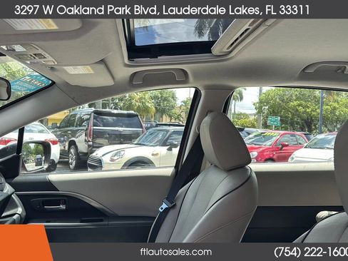 Used 2015 MAZDA MAZDA5 Grand Touring FWD image 26